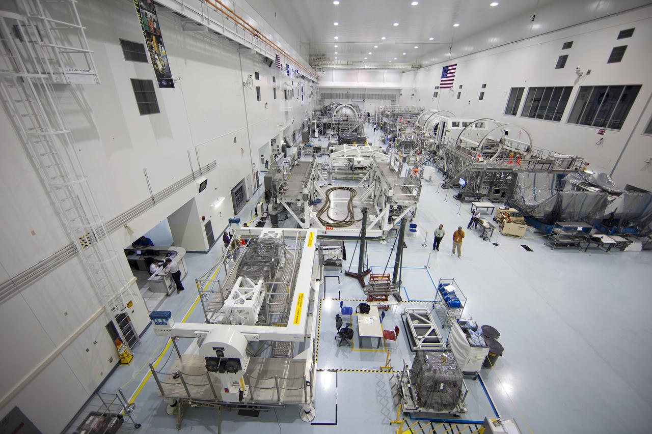 CAPE CANAVERAL, Fla. -- In the Space Station Processing Facility at NASA's Kennedy Space Center in Florida, a system that will investigate the potential for robotically refueling existing spacecraft in orbit will be moved into the Lightweight Multi-Purpose Experiment Support Structure Carrier (LMC). Called the Robotic Refueling Mission (RRM), the system is being processed to fly aboard space shuttle Atlantis in the LMC on the STS-135 mission to the International Space Station. Also going up will be the Raffaello multipurpose logistics module packed with supplies, logistics and spare parts. The mission also will return a failed ammonia pump module to help NASA better understand the failure mechanism and improve pump designs for future systems. STS-135, targeted to launch June 28, will be the 33rd flight of Atlantis, the 37th shuttle mission to the space station, and the 135th and final mission of NASA's Space Shuttle Program. For more information visit, www.nasa.gov/mission_pages/shuttle/shuttlemissions/sts135/index.html. Photo credit: NASA/Ben Smegelsky