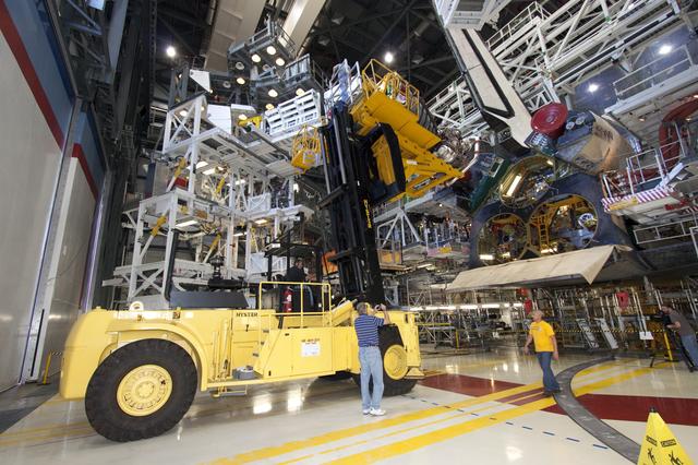 NASA image: KSC-2011-2672