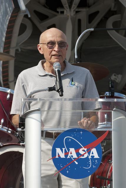 NASA image: KSC-2011-2888