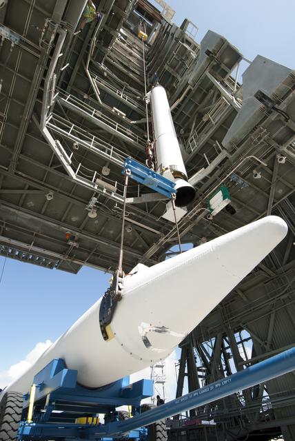 KSC-2011-3082