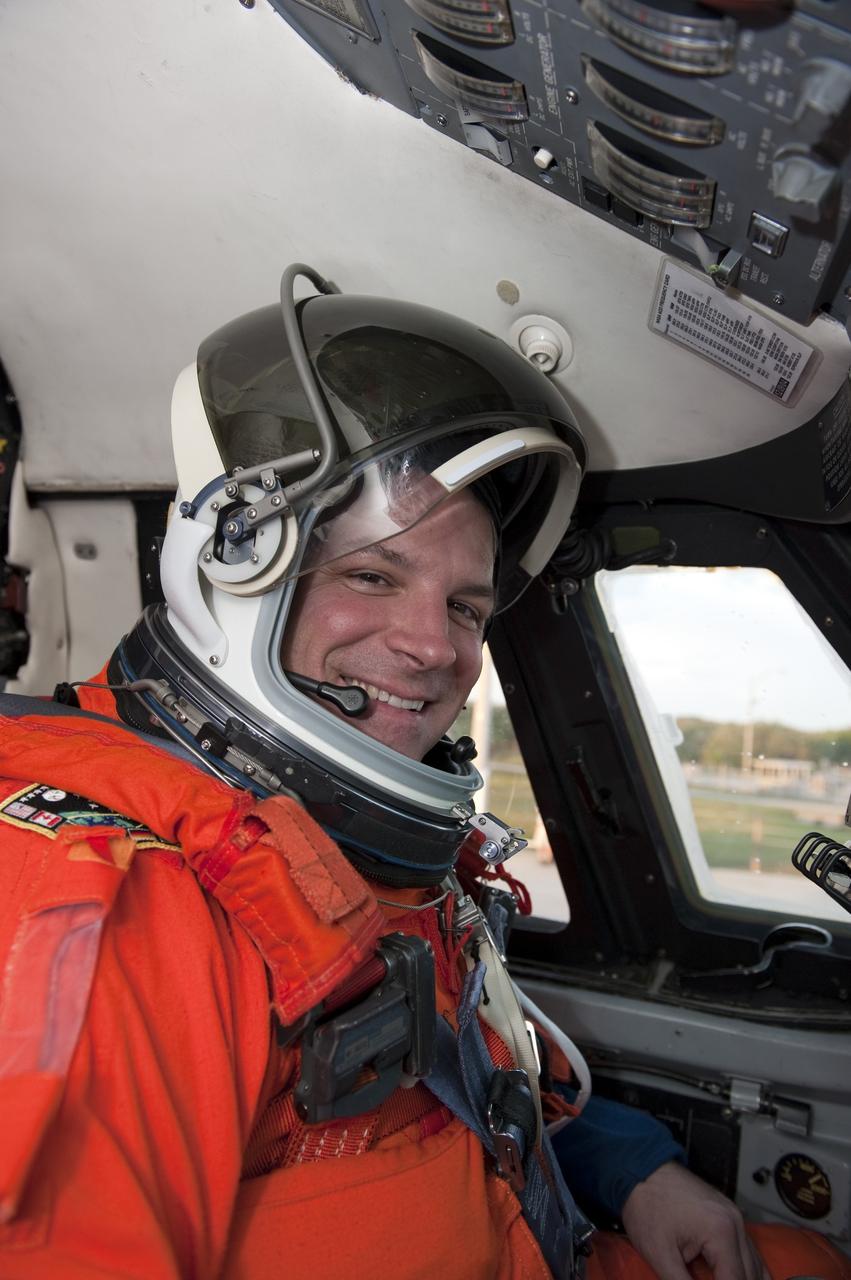 CAPE CANAVERAL, Fla. -- STS-134 Pilot Greg H. Johnson prepares to perform touch-and-go landings aboard a Shuttle Training Aircraft (STA) on the Shuttle Landing Facility runway at NASA's Kennedy Space Center in Florida. An STA is a Gulfstream II jet that is modified to mimic the shuttle's handling during the final phase of landing. Kelly and Johnson will practice landings as part of standard training before space shuttle Endeavour's launch to the International Space Station. Endeavour and its crew will deliver the Express Logistics Carrier-3, Alpha Magnetic Spectrometer-2 (AMS), a high-pressure gas tank and additional spare parts for the Dextre robotic helper to the station. This will be the final spaceflight for Endeavour. For more information visit, www.nasa.gov/mission_pages/shuttle/shuttlemissions/sts134/index.html. Photo credit: NASA/Kim Shiflett