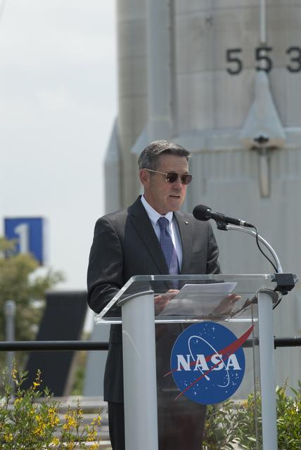 NASA image: KSC-2011-3290
