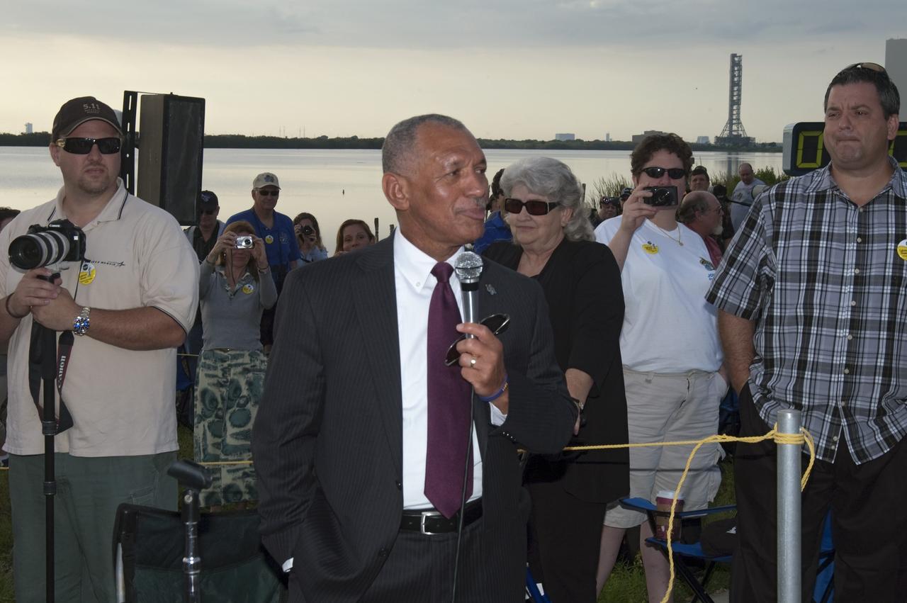 CAPE CANAVERAL, Fla. - NASA Administrator Charlie Bolden talks to a crowd of spectators gathered at the Banana Creek Viewing Site near the Saturn V Center at NASA's Kennedy Space Center in Florida to watch the launch of space shuttle Endeavour. The shuttle lifted off on its STS-134 mission to the International Space Station on time at 8:56 a.m. EDT on May 16.    The shuttle and its six-member crew are embarking on a mission to deliver the Alpha Magnetic Spectrometer-2 (AMS), Express Logistics Carrier-3, a high-pressure gas tank and additional spare parts for the Dextre robotic helper to the space station. Endeavour's first launch attempt on April 29 was scrubbed because of an issue associated with a faulty power distribution box called the aft load control assembly-2 (ALCA-2). For more information, visit www.nasa.gov/mission_pages/shuttle/shuttlemissions/sts134/index.html. Photo credit: NASA/Kurtis Korwan