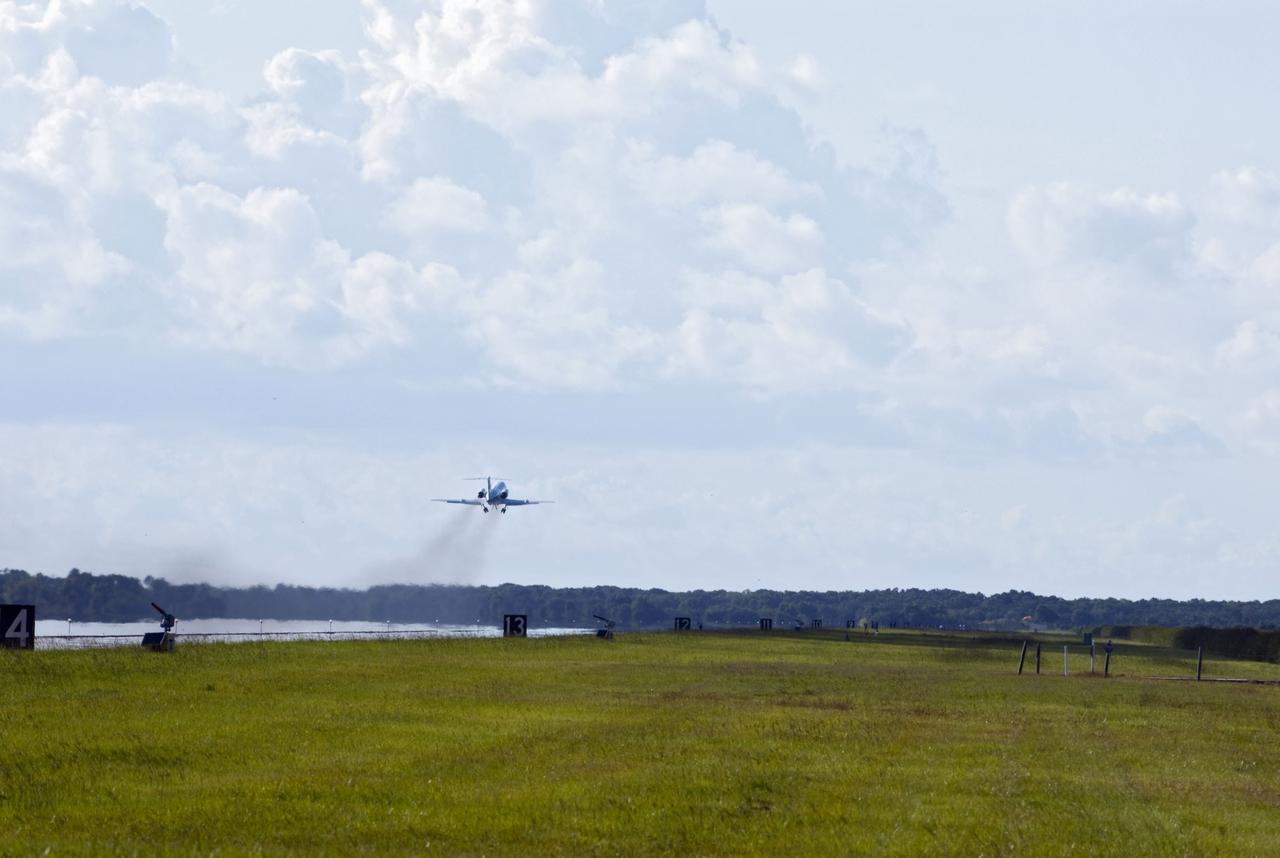 CAPE CANAVERAL, Fla. -- STS-135 Commander Chris Ferguson and Pilot Doug Hurley perform touch-and-go landings on the Shuttle Landing Facility runway at NASA's Kennedy Space Center in Florida. The pilot and commander of every shuttle mission routinely practice landings aboard Shuttle Training Aircraft, which are Gulfstream II jets modified to mimic the shuttle's handling during the final phase of landing. The STS-135 flight crew of four arrived aboard T-38 training jets to watch two historic milestones of NASA's Space Shuttle Program -- the final landing of shuttle Endeavour, which will bookend its STS-134 mission to the International Space Station, and the final rollout of their vehicle, space shuttle Atlantis, to Launch Pad 39A.    STS-135 will be the 33rd flight of Atlantis, the 37th shuttle mission to the space station, and the 135th and final mission of the shuttle program. For more information visit, www.nasa.gov/mission_pages/shuttle/shuttlemissions/sts135/index.html. Photo credit: NASA/Kim Shiflett