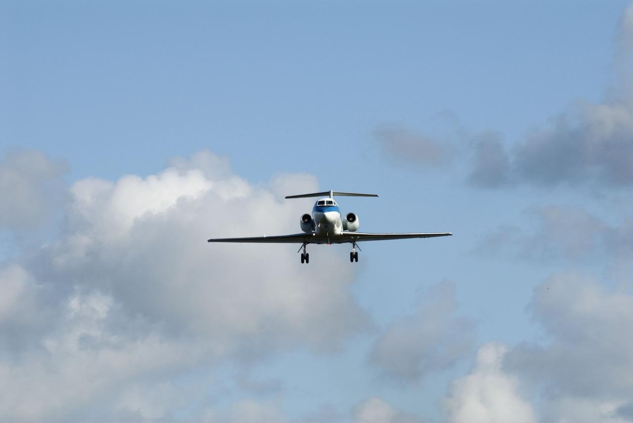 CAPE CANAVERAL, Fla. -- STS-135 Commander Chris Ferguson and Pilot Doug Hurley perform touch-and-go landings on the Shuttle Landing Facility runway at NASA's Kennedy Space Center in Florida. The pilot and commander of every shuttle mission routinely practice landings aboard Shuttle Training Aircraft, which are Gulfstream II jets modified to mimic the shuttle's handling during the final phase of landing. The STS-135 flight crew of four arrived aboard T-38 training jets to watch two historic milestones of NASA's Space Shuttle Program -- the final landing of shuttle Endeavour, which will bookend its STS-134 mission to the International Space Station, and the final rollout of their vehicle, space shuttle Atlantis, to Launch Pad 39A.        STS-135 will be the 33rd flight of Atlantis, the 37th shuttle mission to the space station, and the 135th and final mission of the shuttle program. For more information visit, www.nasa.gov/mission_pages/shuttle/shuttlemissions/sts135/index.html. Photo credit: NASA/Kim Shiflett