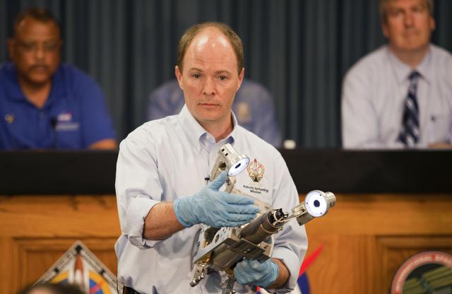 NASA image: KSC-2011-5076