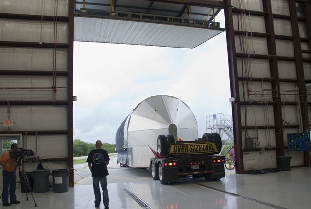 NASA image: KSC-2011-5601