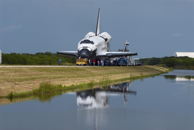 NASA image: KSC-2011-5811