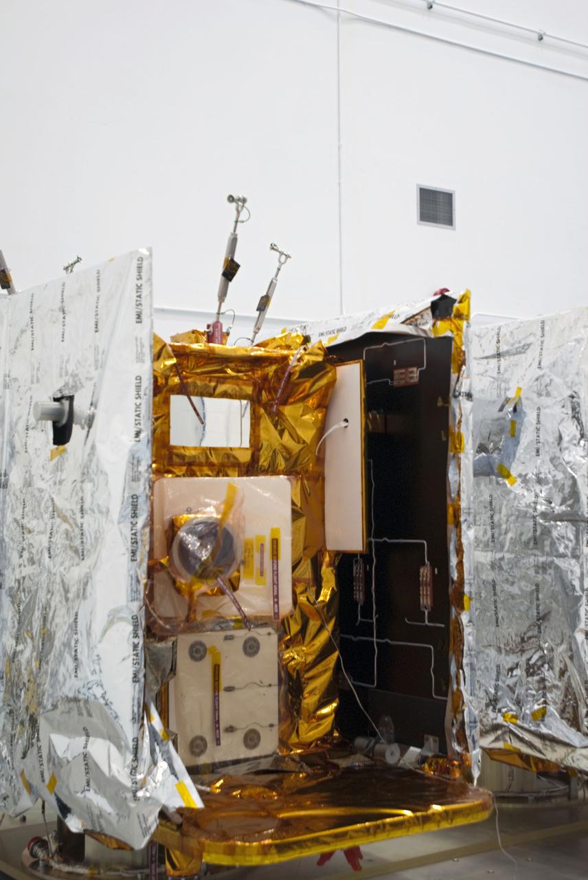 CAPE CANAVERAL, Fla. -- Preparations are under way to begin two days of fueling activities on NASA's twin Gravity Recovery and Interior Laboratory lunar spacecraft in the Hazardous Processing Facility (HPF) at Astrotech Space Operation's payload processing facility in Titusville, Fla. GRAIL will fly in tandem orbits around the moon for several months to measure its gravity field. GRAIL's primary science objectives are to determine the structure of the lunar interior, from crust to core, and to advance understanding of the thermal evolution of the moon. Launch aboard a United Launch Alliance Delta II rocket from Space Launch Complex 17B on Cape Canaveral Air Force Station is scheduled for Sept. 8. For more information, visit http://www.nasa.gov/grail. Photo credit: NASA/Charisse Nahser