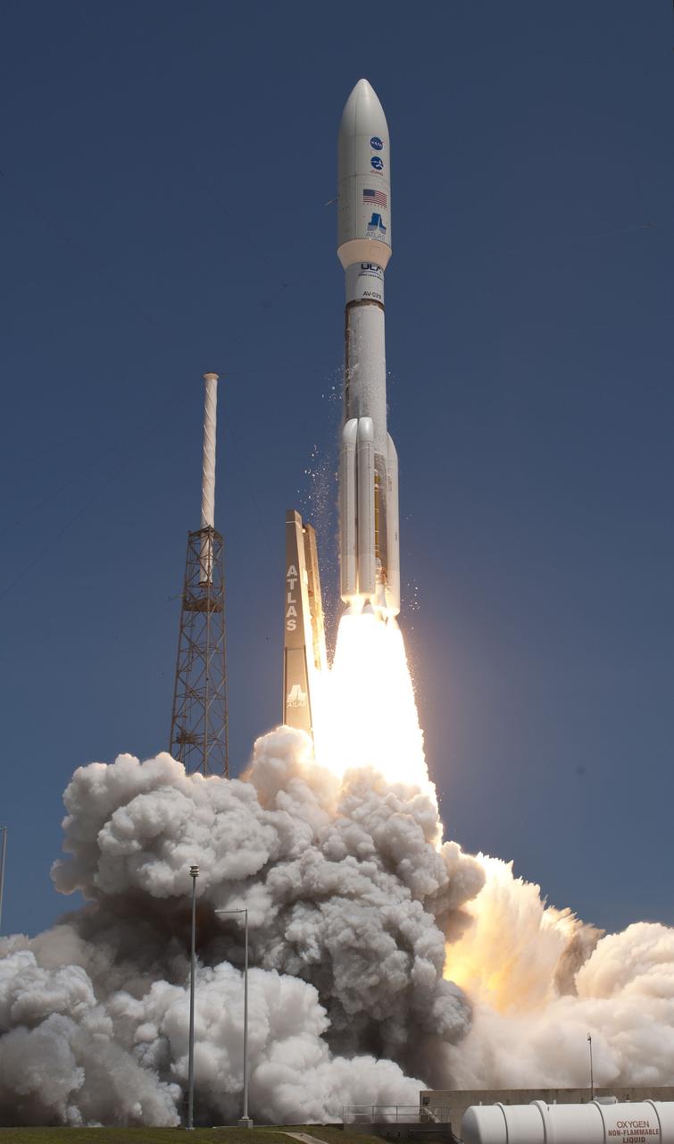 CAPE CANAVERAL, Fla. -- Rising from fire and smoke, NASA's Juno planetary probe, enclosed in its payload fairing, launches atop a United Launch Alliance Atlas V rocket. Leaving from Space Launch Complex 41 on Cape Canaveral Air Force Station in Florida, the spacecraft will embark on a five-year journey to Jupiter.    Liftoff was at 12:25 p.m. EDT Aug. 5. The solar-powered spacecraft will orbit Jupiter's poles 33 times to find out more about the gas giant's origins, structure, atmosphere and magnetosphere and investigate the existence of a solid planetary core. For more information, visit www.nasa.gov/juno. Photo credit: Courtesy Scott Andrews