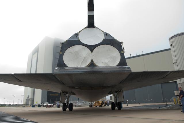 NASA image: KSC-2011-6392