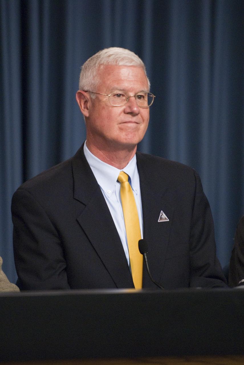 CAPE CANAVERAL, Fla. – David Lehman, GRAIL project manager, NASA’s Jet Propulsion Laboratory, participates in the Gravity Recovery and Interior Laboratory (GRAIL) prelaunch news conference in the NASA Press Site auditorium at NASA's Kennedy Space Center in Florida. GRAIL is scheduled to launch Sept. 8 aboard a United Launch Alliance Delta II Heavy rocket from Cape Canaveral Air Force Station in Florida.    GRAIL will fly twin spacecraft in tandem around the moon to precisely measure and map variations in the moon's gravitational field. The mission will provide the most accurate global gravity field to date for any planet, including Earth. This detailed information will reveal differences in the density of the moon's crust and mantle and will help answer fundamental questions about the moon's internal structure, thermal evolution, and history of collisions with asteroids. The aim is to map the moon's gravity field so completely that future moon vehicles can safely navigate anywhere on the moon’s surface. For more information, visit http://www.nasa.gov/grail. Photo credit: NASA/Kim Shiflett