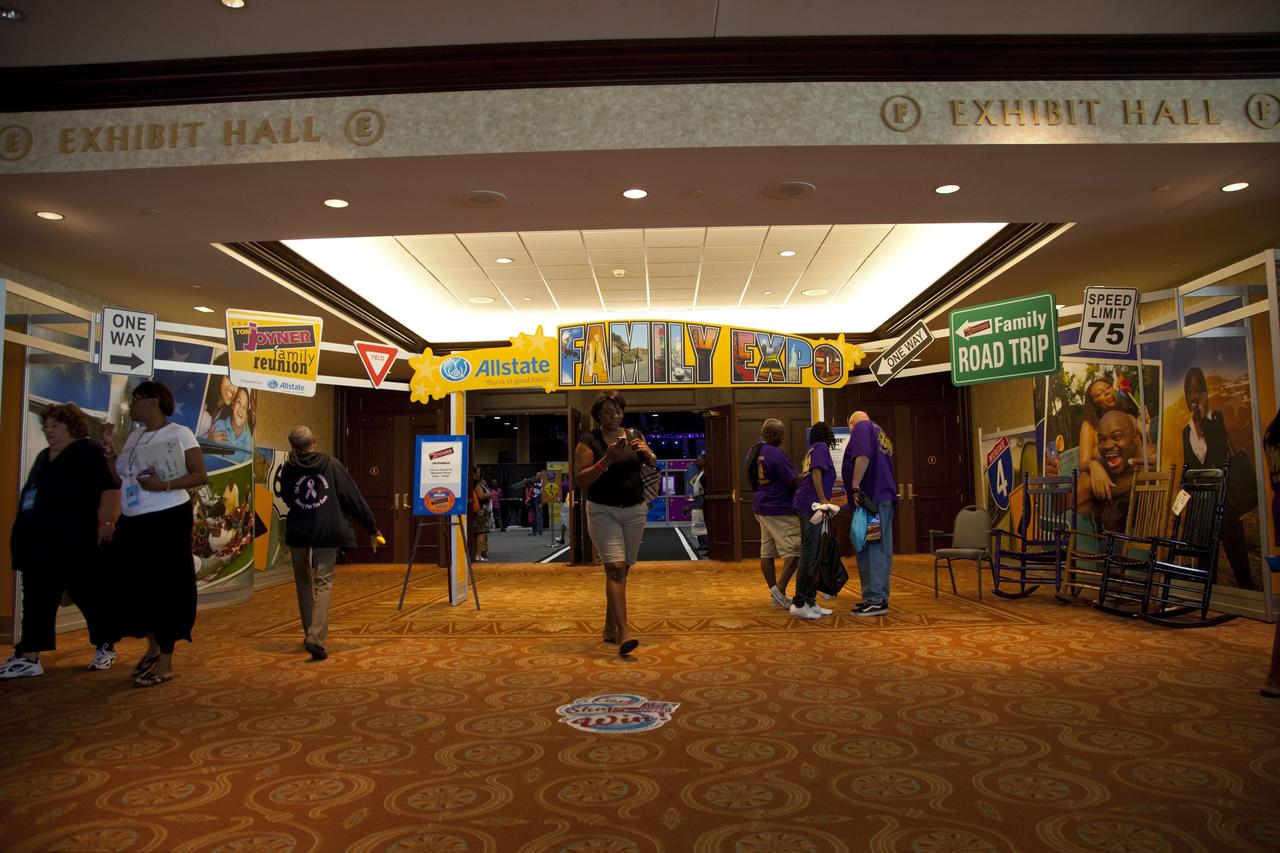 CAPE CANAVERAL, Fla. -- Nationwide attendees of the Tom Joyner Family Reunion arrive at the Exhibit Hall of the Gaylord Palms Resort and Convention Center in Kissimmee, Fla. Education specialists from several NASA centers participated in the holiday weekend event hosted by nationally syndicated radio personality Tom Joyner. The annual event was held during the extended Labor Day weekend Sept. 1-4. Besides offering attendees the opportunity to visit tourist attractions in the Orlando area, the reunion gave NASA an avenue to tout the benefits of math and scientific learning, as well as the many educational opportunities offered by the space agency. For more information on NASA's education initiatives, visit http://www.nasa.gov/education. Photo credit: NASA/Frankie Martin