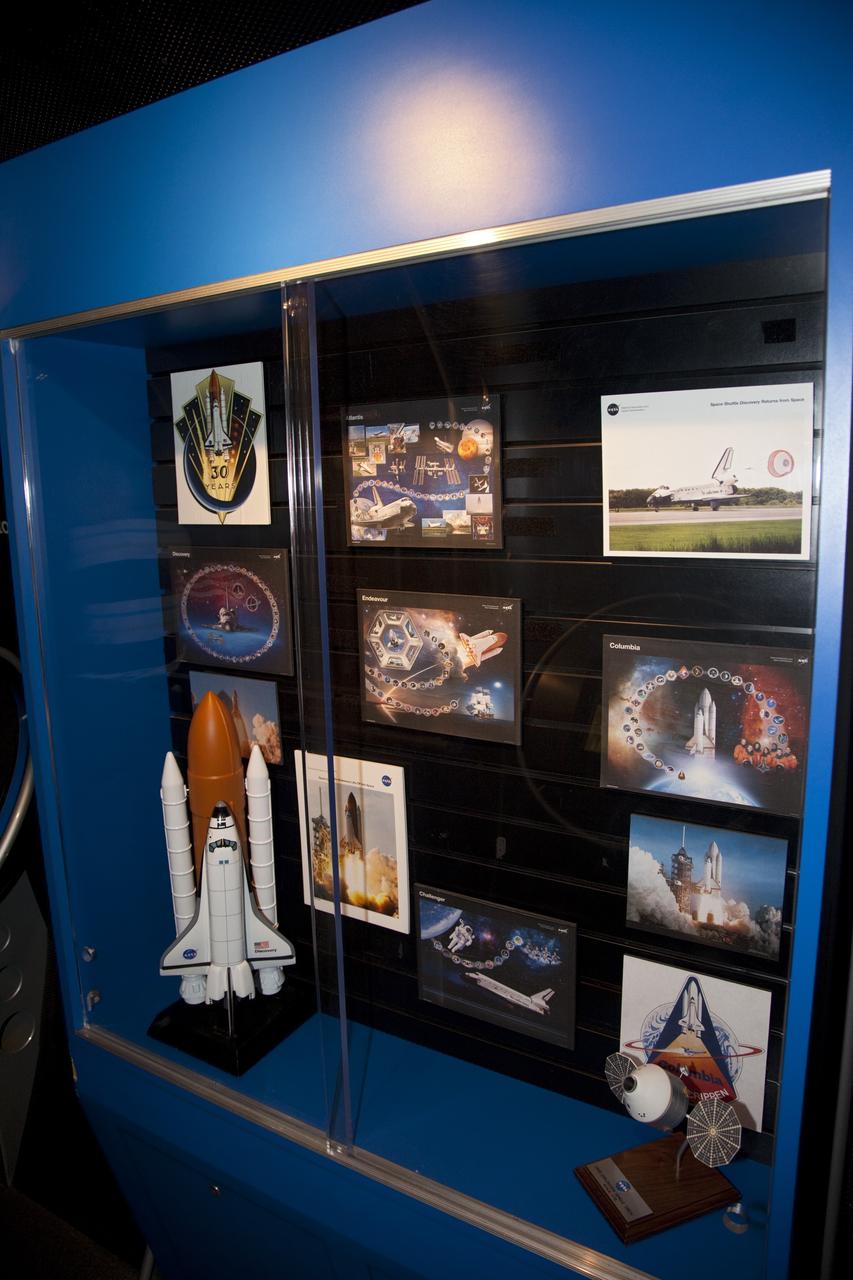 CAPE CANAVERAL, Fla. -- Exhibits from several NASA centers are on display for the nationwide attendees of the Tom Joyner Family Reunion. The event was held in the Exhibit Hall of the Gaylord Palms Resort and Convention Center in Kissimmee, Fla., and hosted by nationally syndicated radio personality Tom Joyner during the extended Labor Day weekend Sept. 1-4. Besides offering attendees the opportunity to visit tourist attractions in the Orlando area, the reunion gave NASA education specialists an avenue to tout the benefits of math and scientific learning, as well as the many educational opportunities offered by the space agency. For more information on NASA's education initiatives, visit http://www.nasa.gov/education. Photo credit: NASA/Frankie Martin