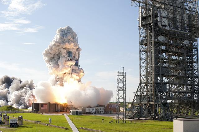 NASA image: KSC-2011-6904