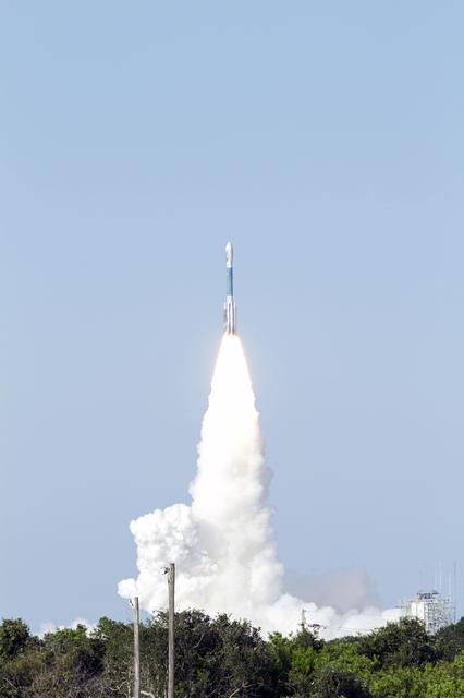 NASA image: KSC-2011-6925