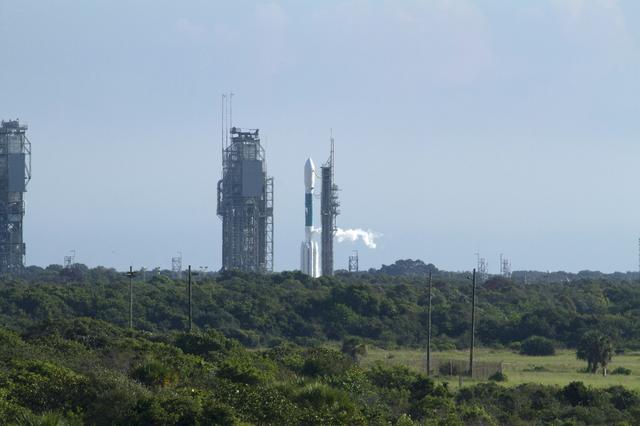 NASA image: KSC-2011-6927