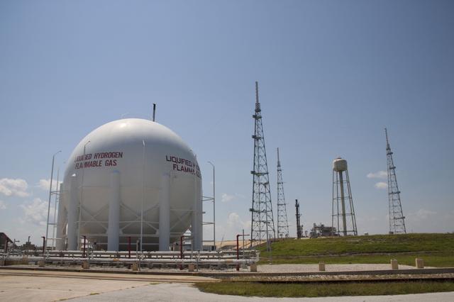 NASA image: KSC-2011-6973