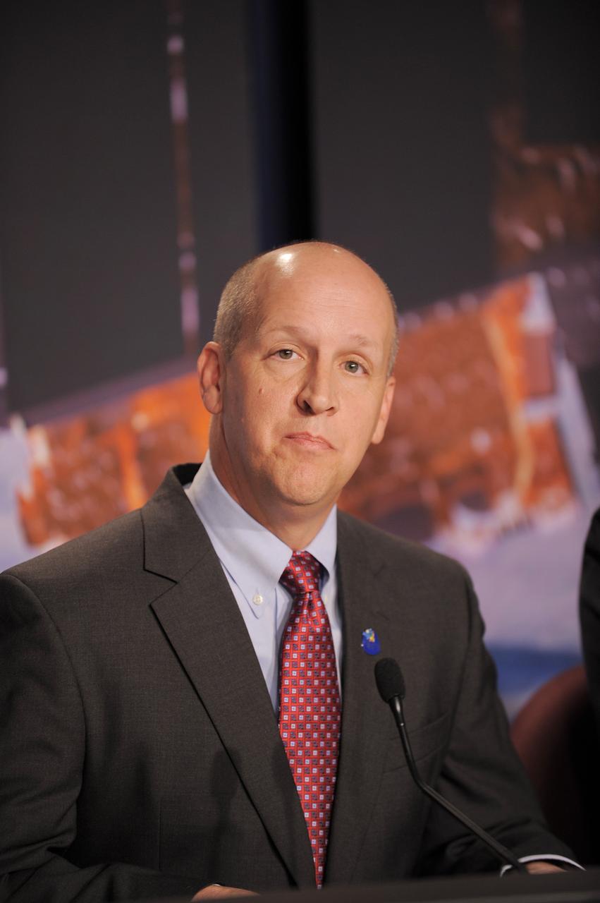 VANDENBERG AIR FORCE BASE, Calif. -- Tim Dunn, NASA launch director, Kennedy Space Center, Fla., participates in the prelaunch news conference at Vandenberg Air Force Base, Calif., for NASA’s National Polar-orbiting Operational Environmental Satellite System Preparatory Project (NPP) spacecraft.     NPP represents a critical first step in building the next-generation of Earth-observing satellites. NPP will carry the first of the new sensors developed for this satellite fleet, now known as the Joint Polar Satellite System (JPSS), to be launched in 2016. NPP is the bridge between NASA's Earth Observing System (EOS) satellites and the forthcoming series of JPSS satellites. The mission will test key technologies and instruments for the JPSS missions. NPP is targeted to launch Oct. 28 from Space Launch Complex-2 aboard a United Launch Alliance Delta II rocket. For more information, visit http://www.nasa.gov/NPP.     Photo credit: NASA/VAFB