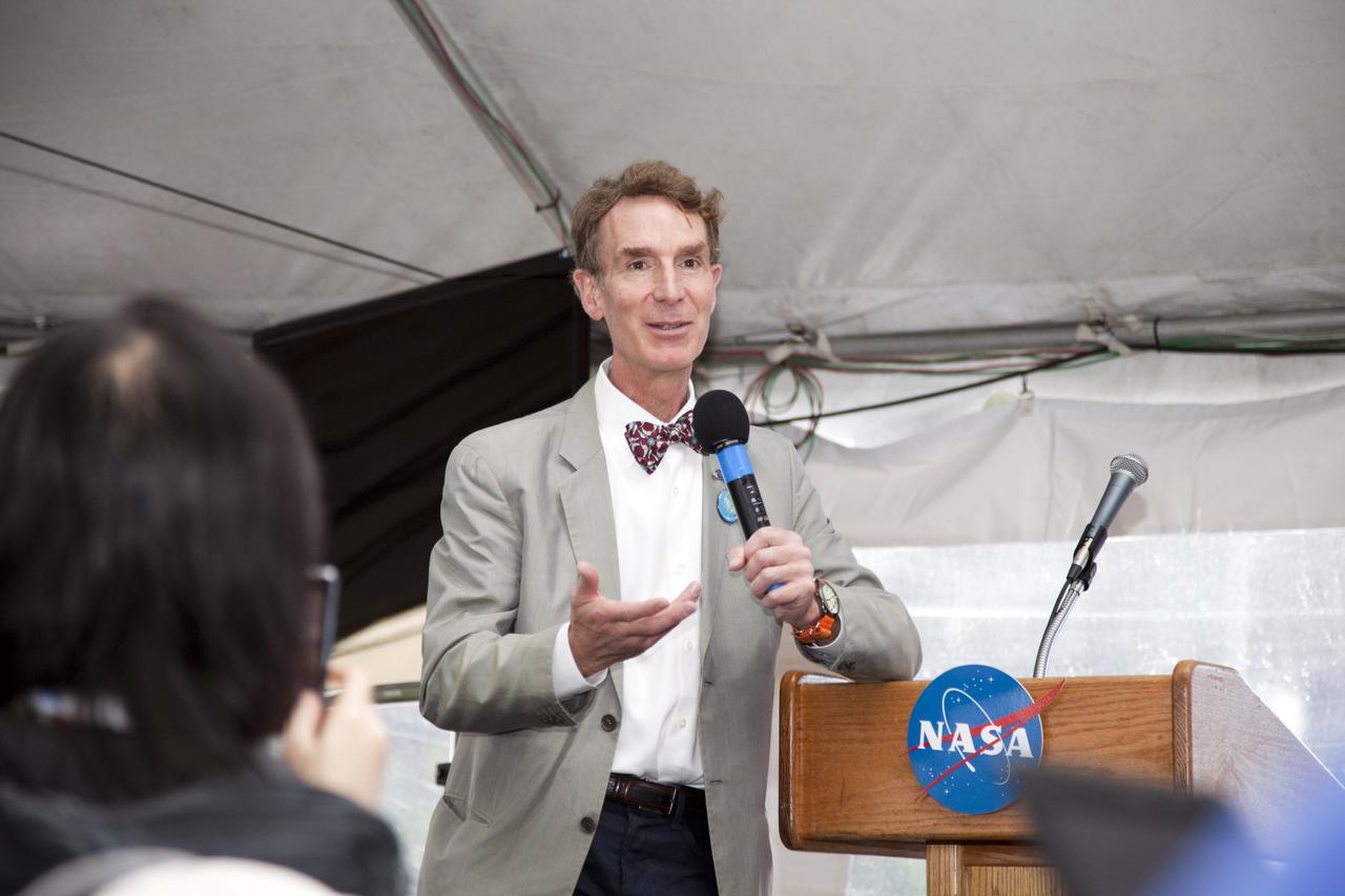 CAPE CANAVERAL, Fla. – Television personality Bill Nye the Science Guy talks to the participants of a NASA Tweetup in a tent set up at NASA Kennedy Space Center's Press Site in Florida during prelaunch activities for the agency’s Mars Science Laboratory (MSL) launch.  Participants in the Tweetup are given the opportunity to listen to agency briefings, tour locations on the center normally off limits to visitors, and get a close-up view of Space Launch Complex-41 on Cape Canaveral Air Force Station. The tweeters will share their experiences with followers through the social networking site Twitter. The MSL mission will pioneer precision landing technology and a sky-crane touchdown to place a car-sized rover, Curiosity, near the foot of a mountain inside Gale Crater on Aug. 6, 2012. During a nearly two-year prime mission after landing, the rover will investigate whether the region has ever offered conditions favorable for microbial life, including the chemical ingredients for life.  Liftoff of MSL aboard a United Launch Alliance Atlas V rocket from pad 41 is planned during a launch window which extends from 10:02 a.m. to 11:45 a.m. EST on Nov. 26. For more information, visit http://www.nasa.gov/msl. Photo credit: NASA/Frankie Martin