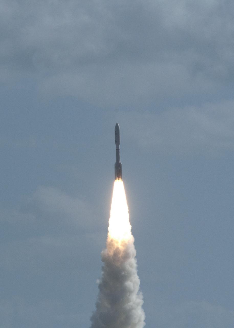 CAPE CANAVERAL, Fla. – NASA's Mars Science Laboratory (MSL) spacecraft, sealed inside its payload fairing atop the United Launch Alliance Atlas V rocket, blazes a trail into the skies above Space Launch Complex 41 on Cape Canaveral Air Force Station in Florida. MSL lifted off on the first opportunity at 10:02 a.m. EST Nov. 26, beginning a 9-month interplanetary cruise to Mars. MSL's components include a car-sized rover, Curiosity, which has 10 science instruments designed to search for signs of life, including methane, and help determine if the gas is from a biological or geological source. For more information, visit http://www.nasa.gov/msl. Photo credit: NASA/Darrell L. McCall