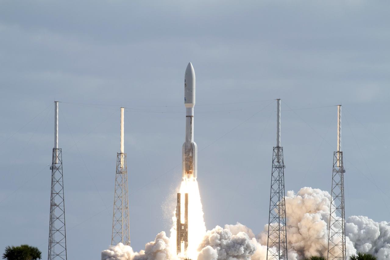 CAPE CANAVERAL, Fla. -- With NASA's Mars Science Laboratory (MSL) spacecraft sealed inside its payload fairing, the United Launch Alliance Atlas V rocket lifts off from Space Launch Complex-41 on Cape Canaveral Air Force Station in Florida at 10:02 a.m. EST Nov. 26. MSL's components include a car-sized rover, Curiosity, which has 10 science instruments designed to search for signs of life, including methane, and help determine if the gas is from a biological or geological source. For more information, visit http://www.nasa.gov/msl. Photo credit: NASA/Kenny Allen
