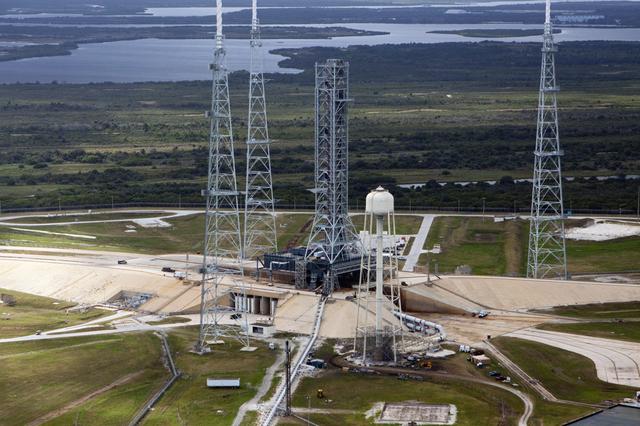 NASA image: KSC-2011-8042