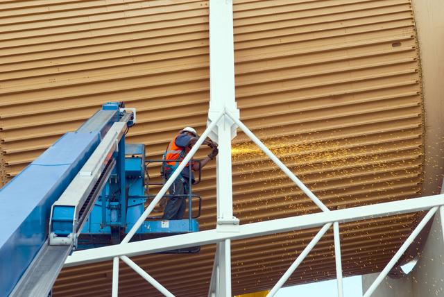 NASA image: KSC-2011-8137