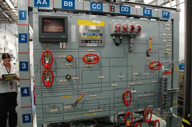 Interior view of the Space Station Processing Facility