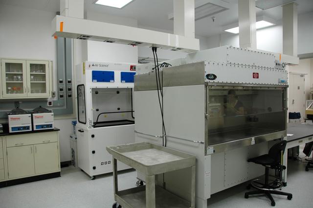 Interior view of the Space Station Processing Facility