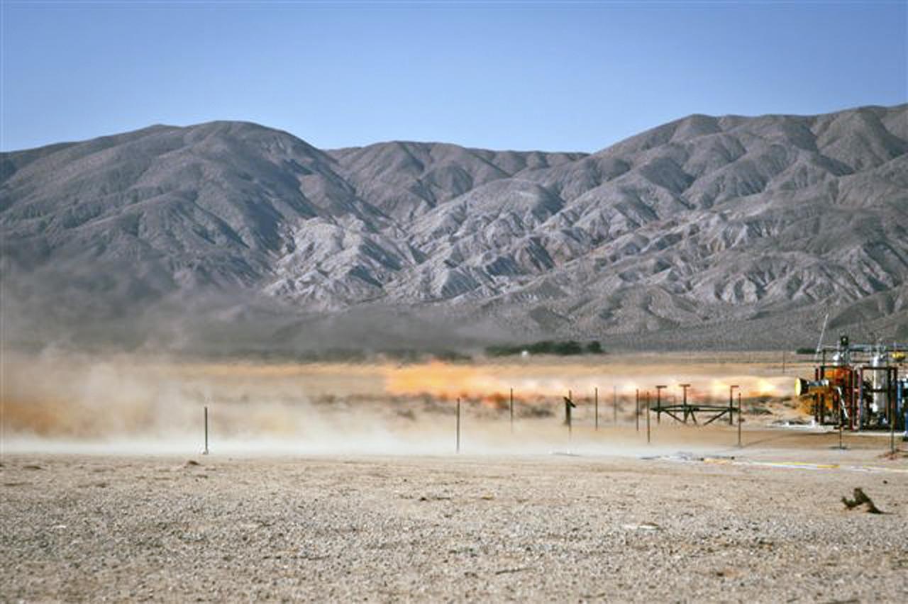 CANOGA PARK, Calif. -- Pratt & Whitney Rocketdyne hot-fires a launch abort engine for The Boeing Co., which is developing its CST-100 spacecraft for NASA's Commercial Crew Program. Under its fixed-price contract with Boeing, Pratt and Whitney Rocketdyne is combining its Attitude Control Propulsion System thrusters from heritage spaceflight programs, Bantam abort engine design and storable propellant engineering capabilities. In 2011, NASA selected Boeing of Houston during Commercial Crew Development Round 2 CCDev2) activities to mature the design and development of a crew transportation system with the overall goal of accelerating a United States-led capability to the International Space Station. The goal of CCP is to drive down the cost of space travel as well as open up space to more people than ever before by balancing industry’s own innovative capabilities with NASA's 50 years of human spaceflight experience. Six other aerospace companies also are maturing launch vehicle and spacecraft designs under CCDev2, including Alliant Techsystems Inc. ATK, Blue Origin, Excalibur Almaz Inc., Sierra Nevada Corp., Space Exploration Technologies SpaceX, and United Launch Alliance ULA. For more information, visit www.nasa.gov/commercialcrew. Image credit: Pratt & Whitney Rocketdyne
