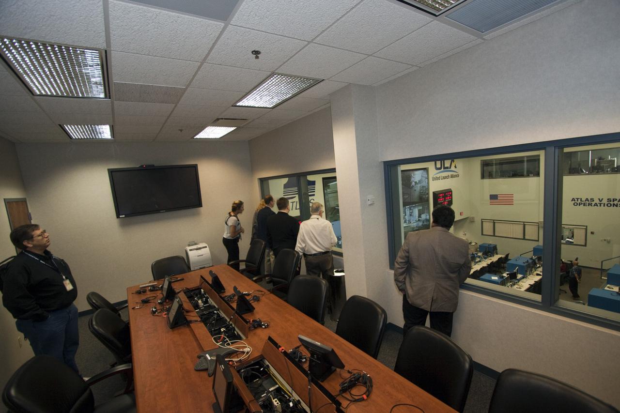CAPE CANAVERAL, Fla. – Dr. Mason Peck, NASA's chief technologist, visits United Launch Alliance's Atlas V Space Operations Center at Cape Canaveral Air Force Station in Florida. Photo credit: NASA/Jim Grossman