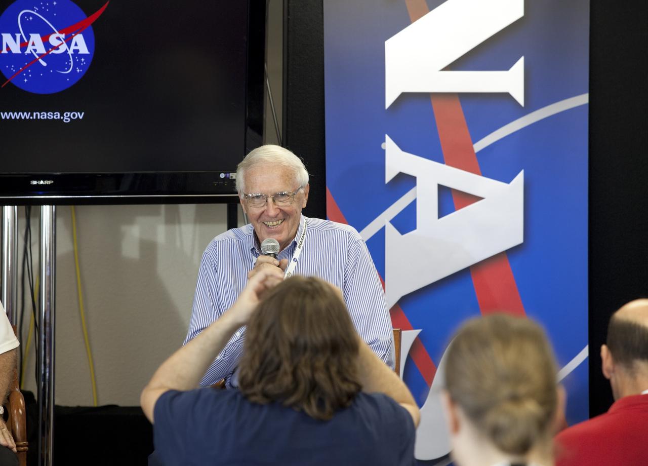 CAPE CANAVERAL, Fla. -- Lee Solid, a retired senior executive with Rockwell and Boeing, speaks to about 45 of NASA’s social media followers for two days of presentations on the Kennedy Space Center's past, present and future.      The social media participants gathered at the Florida spaceport on Aug. 2 and 3, 2012 to hear from key former and current leaders who related stories of the space agency's efforts to explore the unknown. It was the first social media event totally run by Kennedy. Photo credit: NASA/ Gianni Woods
