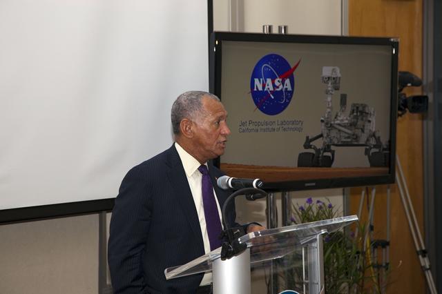 NASA image: KSC-2012-4255