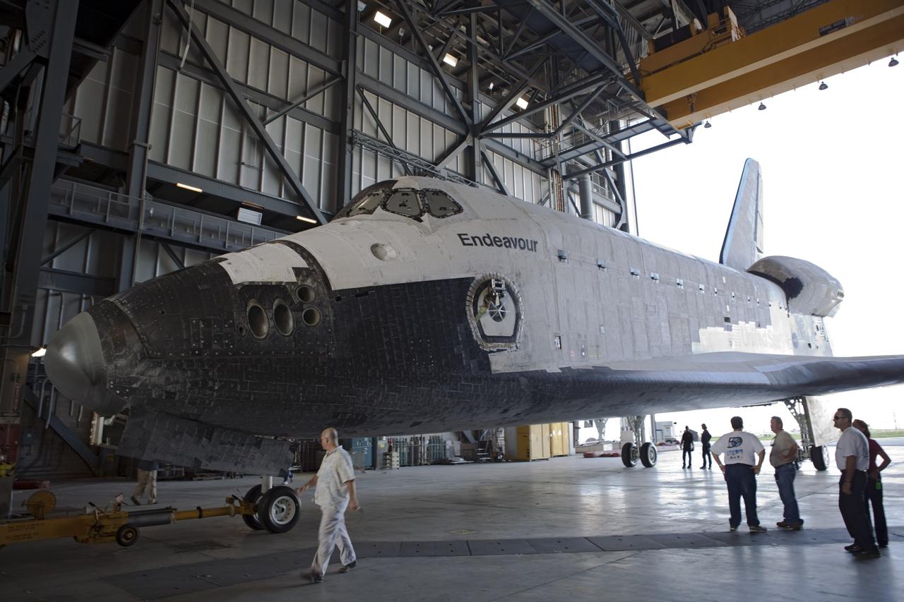 CAPE CANAVERAL, Fla. – The space shuttle Endeavour moves into the Vehicle Assembly Building, or VAB, at the Kennedy Space Center in Florida. Endeavour moved from Bay 2 of the Orbiter Processing Facility to switch places with Atlantis which had been in the VAB. Endeavour will undergo final preparations for its cross-country ferry flight targeted for mid-September. The work is part of Transition and Retirement of the remaining space shuttles, Endeavour and Atlantis. Endeavour is being prepared for public display at the California Science Center in Los Angeles. Endeavour was the last space shuttle added to NASA’s orbiter fleet. Over the course of its 19-year career, Endeavour spent 299 days in space during 25 missions. For more information, visit http://www.nasa.gov/transition Photo credit: NASA/Dimitri Gerondidakis