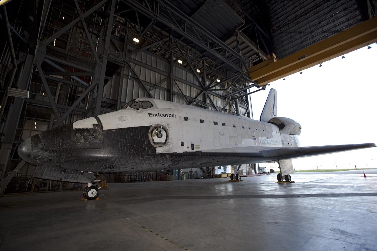 CAPE CANAVERAL, Fla. – The space shuttle Endeavour moves into the Vehicle Assembly Building, or VAB, at the Kennedy Space Center in Florida. Endeavour moved from Bay 2 of the Orbiter Processing Facility to switch places with Atlantis which had been in the VAB. Endeavour will undergo final preparations for its cross-country ferry flight targeted for mid-September. The work is part of Transition and Retirement of the remaining space shuttles, Endeavour and Atlantis. Endeavour is being prepared for public display at the California Science Center in Los Angeles. Endeavour was the last space shuttle added to NASA’s orbiter fleet. Over the course of its 19-year career, Endeavour spent 299 days in space during 25 missions. For more information, visit http://www.nasa.gov/transition Photo credit: NASA/Dimitri Gerondidakis