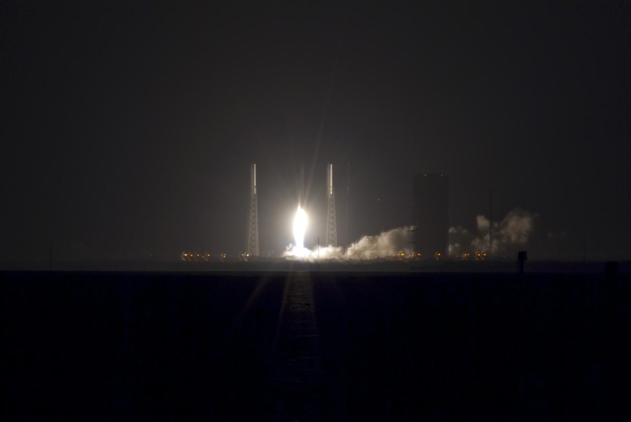 CAPE CANAVERAL, Fla. – The United Launch Alliance Atlas V rocket carrying NASA's Radiation Belt Storm Probes, or RBSP, lifts off Space Launch Complex 41 on Cape Canaveral Air Force Station in Florida at 4:05 a.m. EDT. RBSP will explore changes in Earth's space environment caused by the sun -- known as "space weather" -- that can disable satellites, create power-grid failures and disrupt GPS service. The mission also will provide data on the fundamental radiation and particle acceleration processes throughout the universe. For more information on RBSP, visit http://www.nasa.gov/rbsp. Photo credit: NASA/Ben Smegelsky