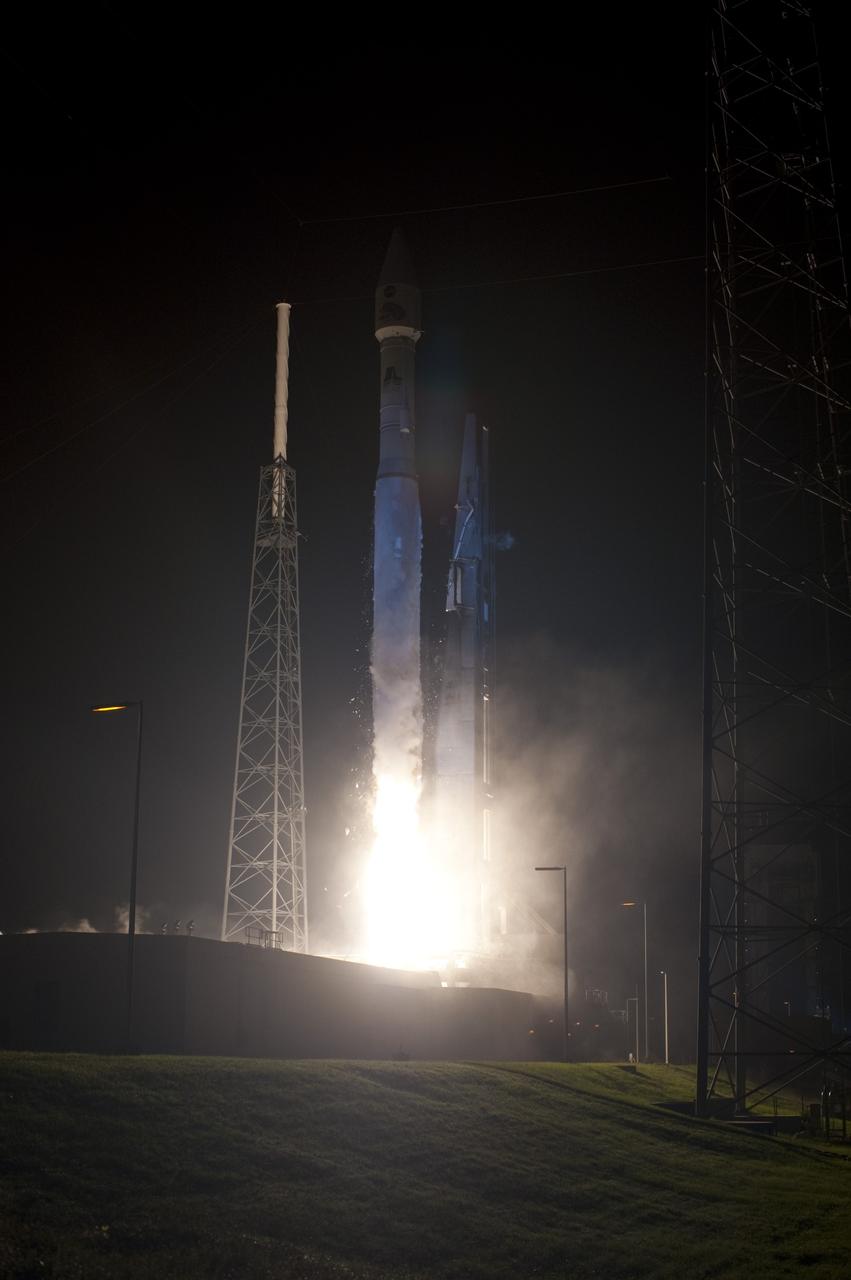 CAPE CANAVERAL, Fla. – The United Launch Alliance Atlas V rocket carrying NASA's Radiation Belt Storm Probes, or RBSP, lifts off Space Launch Complex 41 on Cape Canaveral Air Force Station in Florida at 4:05 a.m. EDT. RBSP will explore changes in Earth's space environment caused by the sun -- known as "space weather" -- that can disable satellites, create power-grid failures and disrupt GPS service. The mission also will provide data on the fundamental radiation and particle acceleration processes throughout the universe. For more information on RBSP, visit http://www.nasa.gov/rbsp. Photo credit: NASA/Tony Gray and Robert Murray