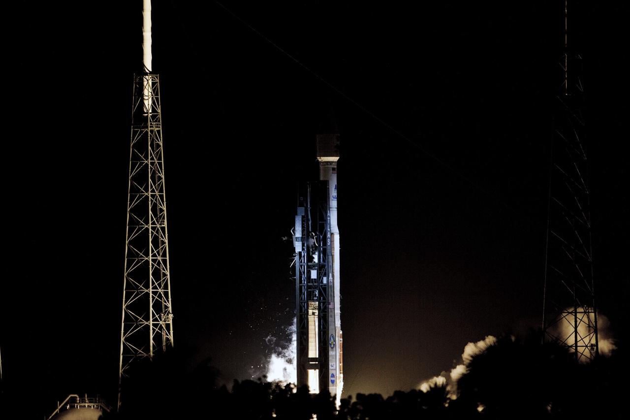 CAPE CANAVERAL, Fla. - The engines ignite under the United Launch Alliance Atlas V rocket at 4:05 a.m. EDT lifting NASA's Radiation Belt Storm Probes, or RBSP, off Space Launch Complex 41 on Cape Canaveral Air Force Station in Florida. RBSP will explore changes in Earth's space environment caused by the sun -- known as "space weather" -- that can disable satellites, create power-grid failures and disrupt GPS service. The mission also will provide data on the fundamental radiation and particle acceleration processes throughout the universe. For more information on RBSP, visit http://www.nasa.gov/rbsp. Photo credit: NASA/Kenny Allen