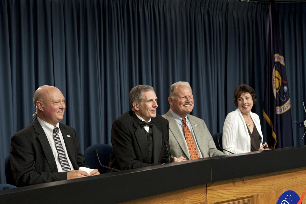 CAPE CANAVERAL, Fla. – A postlaunch news conference is held at NASA Kennedy Space Center’s Press Site in Florida following the launch of the Radiation Belt Storm Probes, or RBSP, mission atop a United Launch Alliance, or ULA, Atlas V rocket at 4:05 a.m. EDT from Space Launch Complex 41 at Cape Canaveral Air Force Station. From left, are Mike Curie of NASA Kennedy Public Affairs, Richard Fitzgerald, RBSP project manager at Johns Hopkins Applied Physics Laboratory? in Laurel, M.D., Michael Luther, deputy associate administrator of NASA's Science Mission Directorate? at NASA Headquarters?, and Nicky Fox, RBSP deputy project scientist at Johns Hopkins.          RBSP will explore changes in Earth's space environment caused by the sun -- known as "space weather" -- that can disable satellites, create power-grid failures and disrupt GPS service. The mission also will provide data on the fundamental radiation and particle acceleration processes throughout the universe.  For more information on RBSP, visit http://www.nasa.gov/rbsp.  Photo credit: NASA/Jim Grossmann