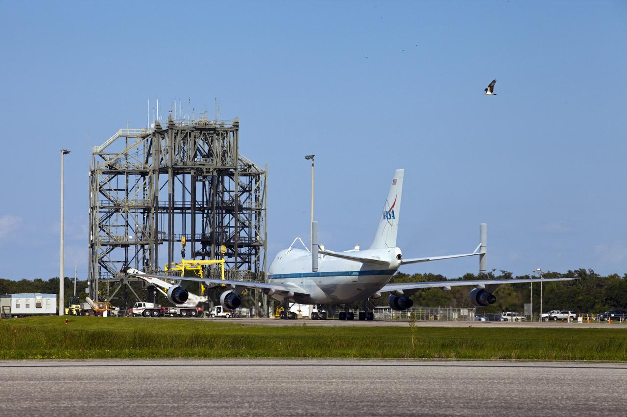 CAPE CANAVERAL, Fla. – The Shuttle Carrier Aircraft, or SCA, rolls onto the ramp area at NASA Kennedy Space Center’s Shuttle Landing Facility in Florida. The SCA touched down at 5:05 p.m. EDT to prepare for shuttle Endeavour’s ferry flight to the Los Angeles International Airport on Sept. 17. The Mate/Demate Device, or MDD, is located at the ramp area and will be used to hoist and lower Endeavour onto the back of the SCA. Photo credit: NASA/Kim Shiflett