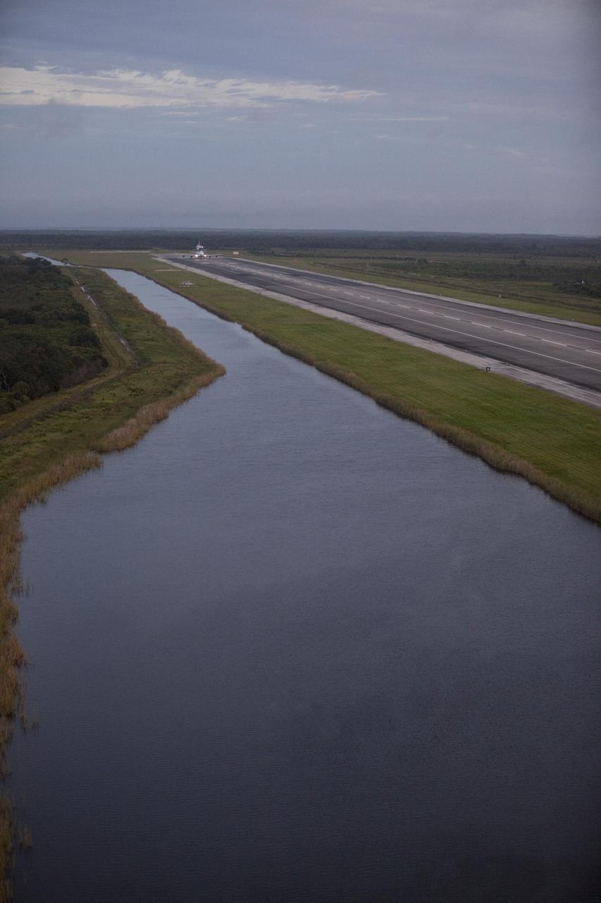 CAPE CANAVERAL, Fla. – At the Shuttle Landing Facility at NASA's Kennedy Space Center in Florida, NASA's Shuttle Carrier Aircraft, or SCA, with the space shuttle Endeavour mounted atop, prepares to take off for its ferry flight to California.    The SCA, a modified 747 jetliner, will fly Endeavour to Los Angeles where it will be placed on public display at the California Science Center. This is the final ferry flight scheduled in the Space Shuttle Program era. For more information on the shuttles' transition and retirement, visit http://www.nasa.gov/transition.  Photo credit: NASA/Kim Shiflett