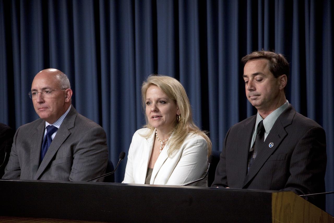 CAPE CANAVERAL, Fla. -- Gwynne Shotwell, president of Space Exploration Technologies Corp. or SpaceX, participates in a prelaunch news conference in Kennedy Space Center's Press Site auditorium in Florida. To her left is Mike Suffredini, program manager, International Space Station, Johnson Space Center and to her right is Mike McAleenan, launch weather officer, 45th Weather Squadron, Cape Canaveral Air Force Station  The news conference provided the media with a status on the readiness to launch NASA's first Commercial Resupply Services, or CRS-1, mission to the International Space Station. Space Exploration Technologies Corp., or SpaceX, built both the mission's Falcon 9 rocket and Dragon capsule. Launch is scheduled for 8:35 p.m. EDT on Oct. 7 from Space Launch Complex 40 on Cape Canaveral Air Force Station.  SpaceX CRS-1 is an important step toward making America’s microgravity research program self-sufficient by providing a way to deliver and return significant amounts of cargo, including science experiments, to and from the orbiting laboratory. NASA has contracted for 12 commercial resupply flights from SpaceX and eight from the Orbital Sciences Corp. For more information, visit http://www.nasa.gov/mission_pages/station/living/launch/index.html.  Photo credit: NASA/Jim Grossmann  The news conference provided the media with a status on the readiness to launch NASA's first Commercial Resupply Services, or CRS-1, mission to the International Space Station. Space Exploration Technologies Corp., or SpaceX, built both the mission's Falcon 9 rocket and Dragon capsule. Launch is scheduled for 8:35 p.m. EDT on Oct. 7 from Space Launch Complex 40 on Cape Canaveral Air Force Station.  SpaceX CRS-1 is an important step toward making America’s microgravity research program self-sufficient by providing a way to deliver and return significant amounts of cargo, including science experiments, to and from the orbiting laboratory. NASA has contracted for 12 commercial resupply flights from SpaceX and eight from the Orbital Sciences Corp. For more information, visit http://www.nasa.gov/mission_pages/station/living/launch/index.html.  Photo credit: NASA/Jim Grossmann