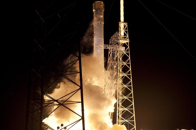 NASA image: KSC-2012-5755