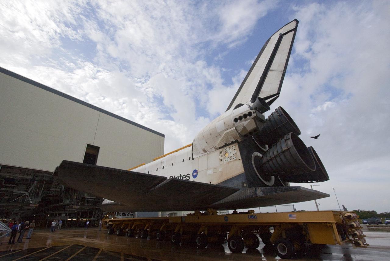 CAPE CANAVERAL, Fla. – Space shuttle Atlantis moves from Orbiter Processing Facility-2 to the Vehicle Assembly Building at NASA's Kennedy Space Center in Florida. Atlantis will be moved to the Kennedy Space Center Visitor Complex in November where it will be put on public display. Photo credit: NASA/Jim Grossmann