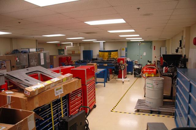 Interior View of Orbiter Processing Facility 3