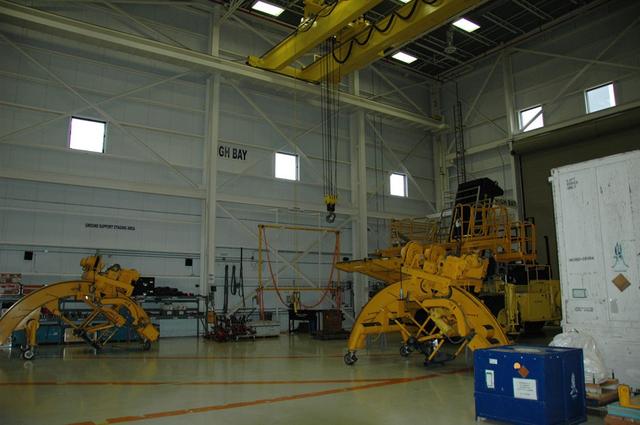 NASA image: KSC-20120207-PH-PR_OPF3-110