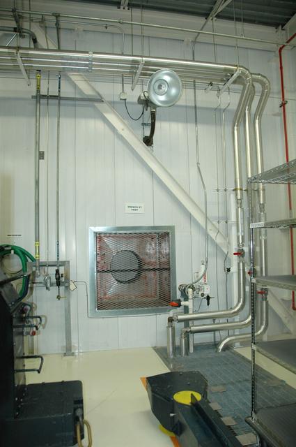 Interior View of Orbiter Processing Facility 3