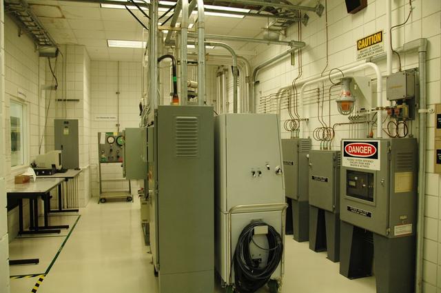 Interior View of Orbiter Processing Facility 3