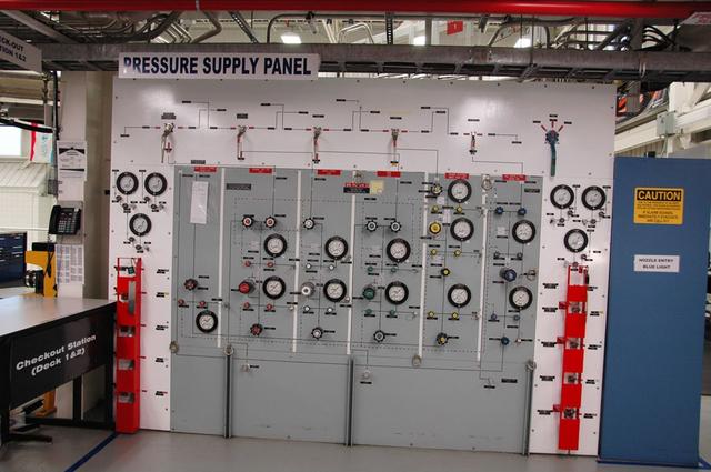 Interior View of Orbiter Processing Facility 3